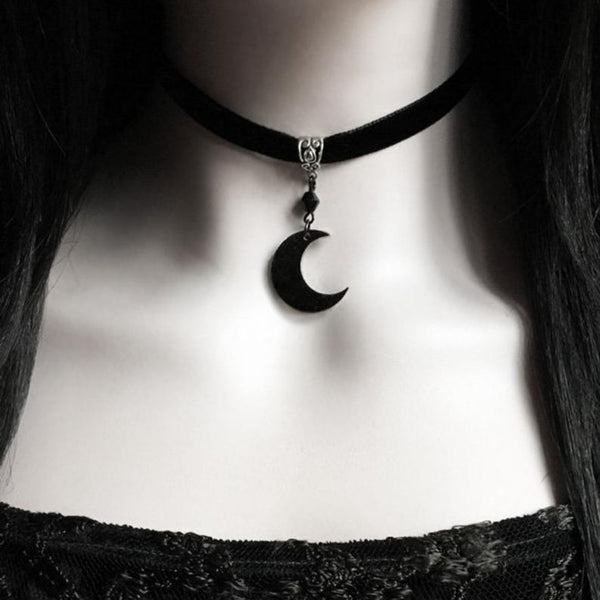 Lilith Choker