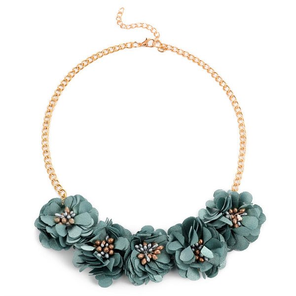 A Blossoming Necklace