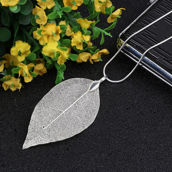 Frosted Leaf Necklace