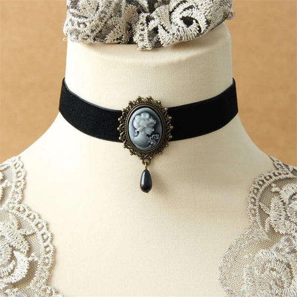 Lacrymaria Choker