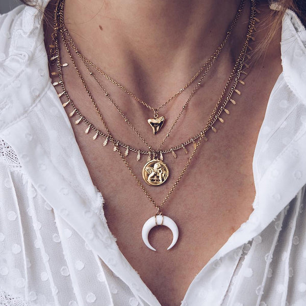 Luna e Amore Necklace