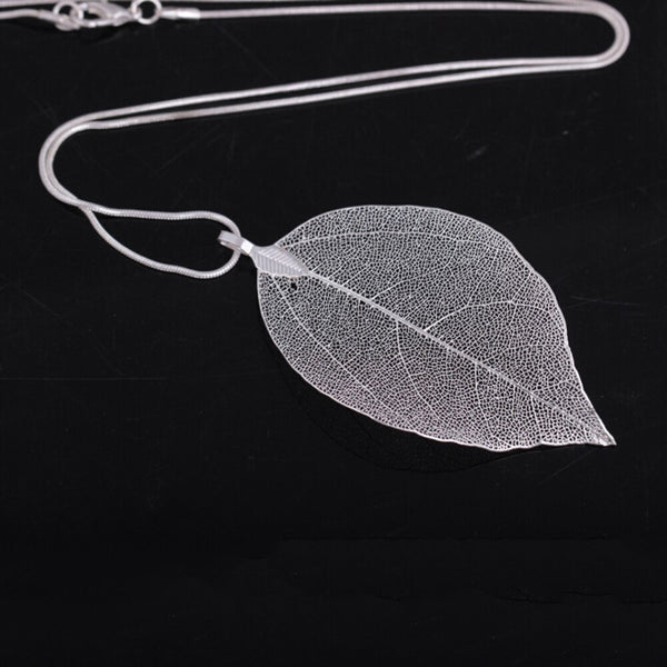 Frosted Leaf Necklace